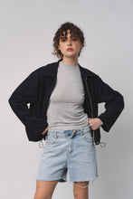 Завантажити фото у Галерею, Футболка 212025