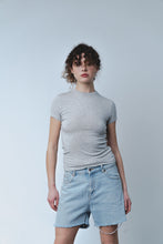 Завантажити фото у Галерею, Футболка 212025