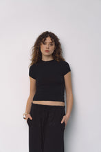 Завантажити фото у Галерею, Футболка 202025