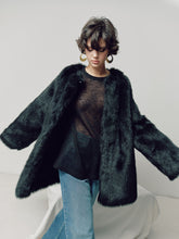 Завантажити фото у Галерею, Шуба 782025