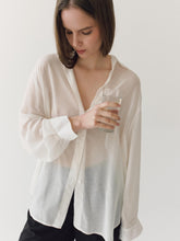 Завантажити фото у Галерею, Сорочка 102026
